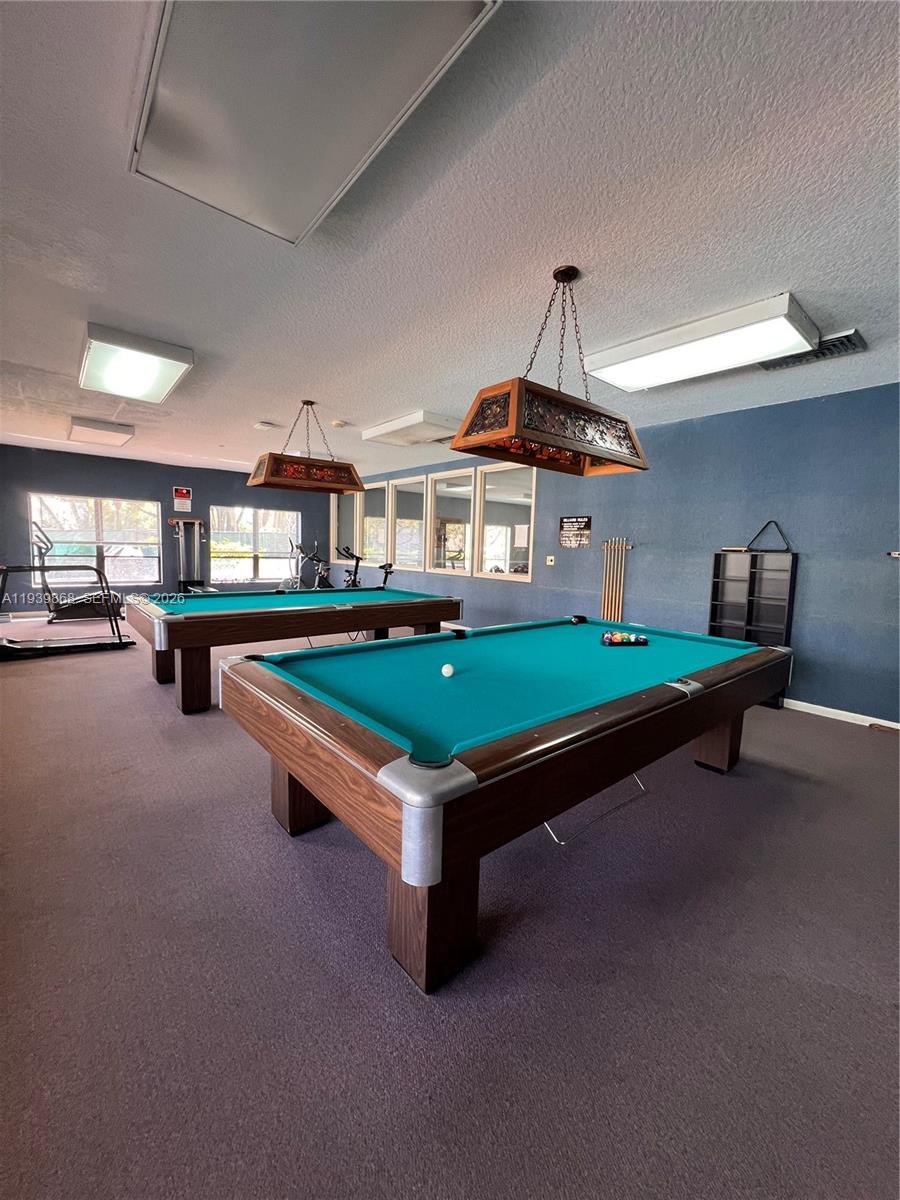 LAKES OF CARRIAGE HILLS - Residential