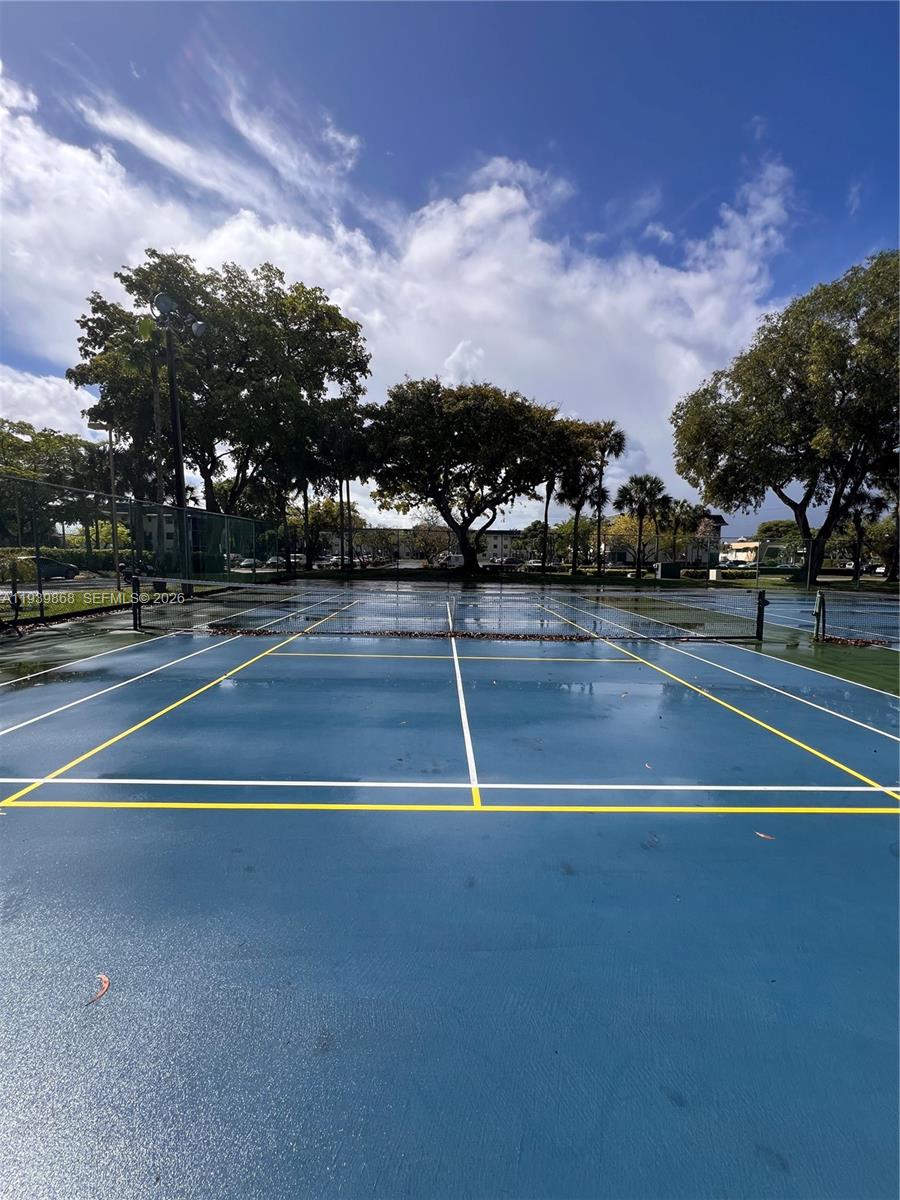 LAKES OF CARRIAGE HILLS - Residential