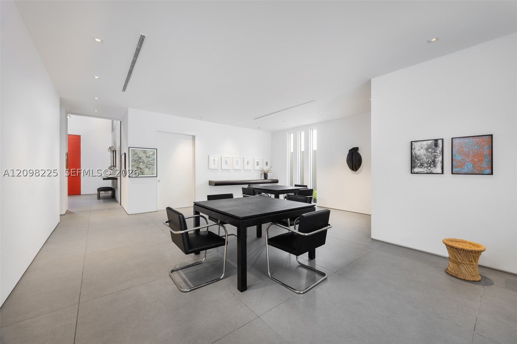 1828 Espanola Dr