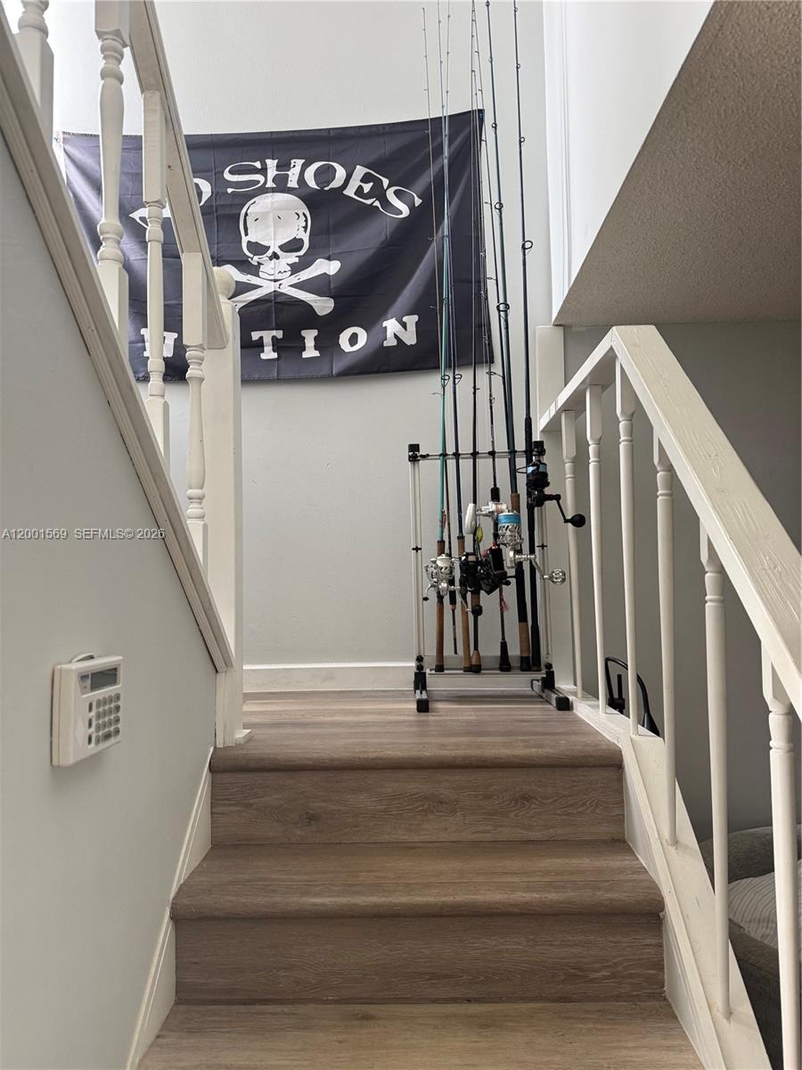 SUNFLOWER CONDO - Residential Lease