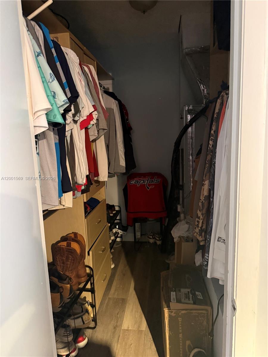 SUNFLOWER CONDO - Residential Lease