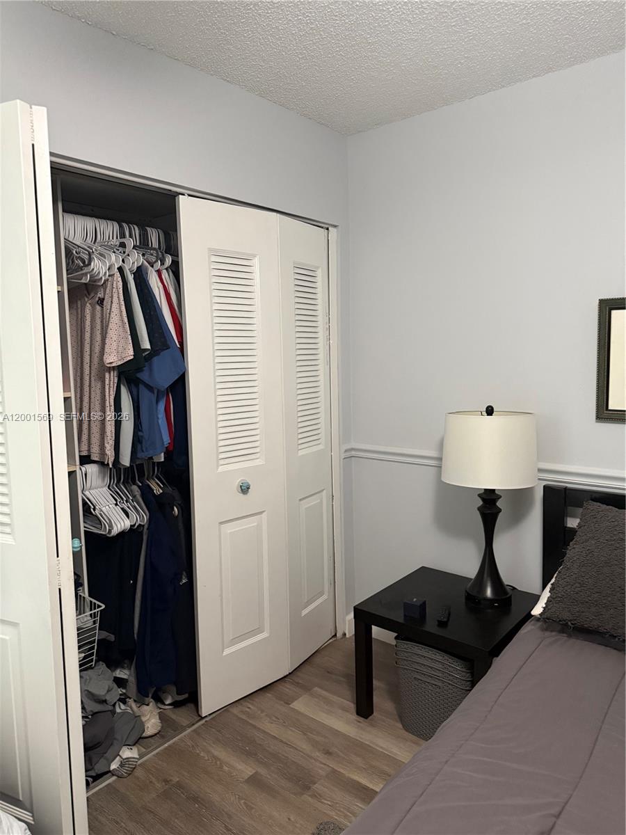 SUNFLOWER CONDO - Residential Lease