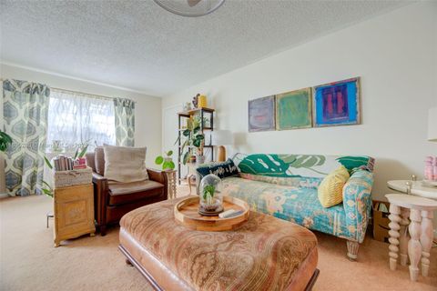 1551 SW 135th Ter 314G Pembroke Pines FL 33027