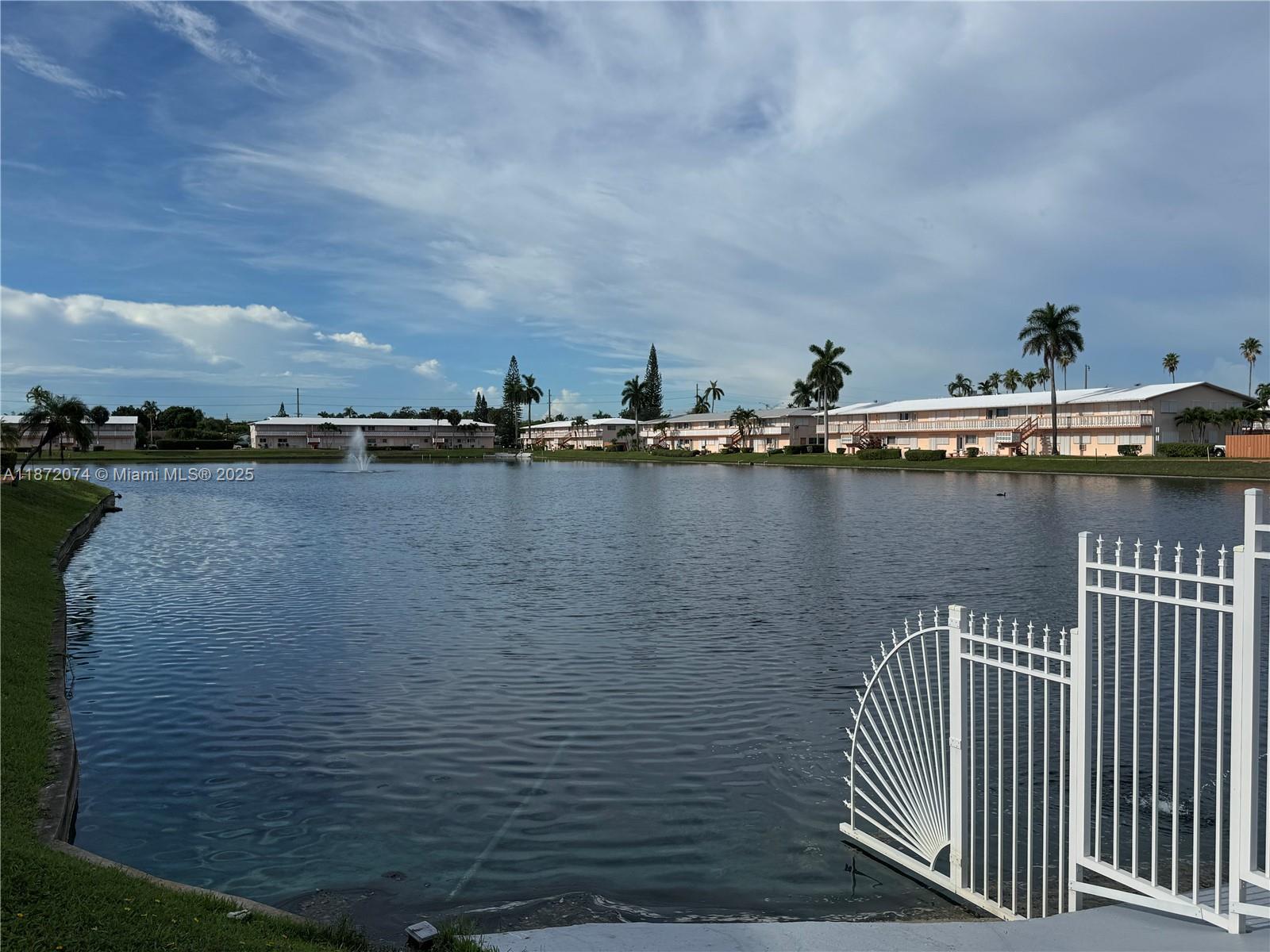 815 SW 10th Ter 15V