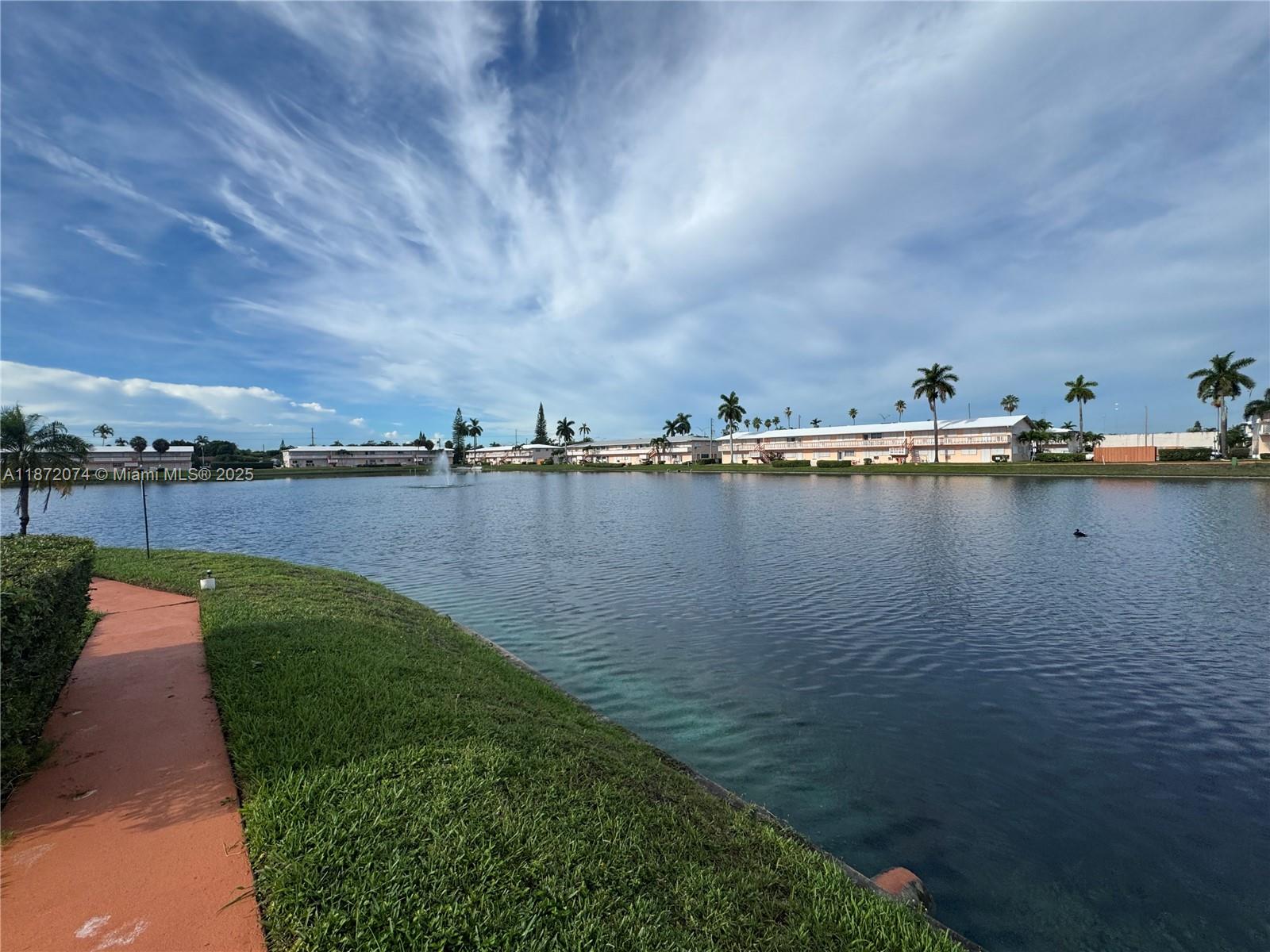 815 SW 10th Ter 15V