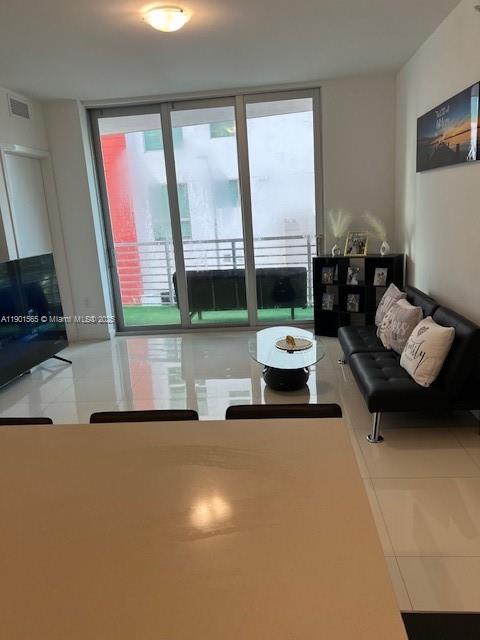 MIDTOWN DORAL CONDO 4 - Residential Lease