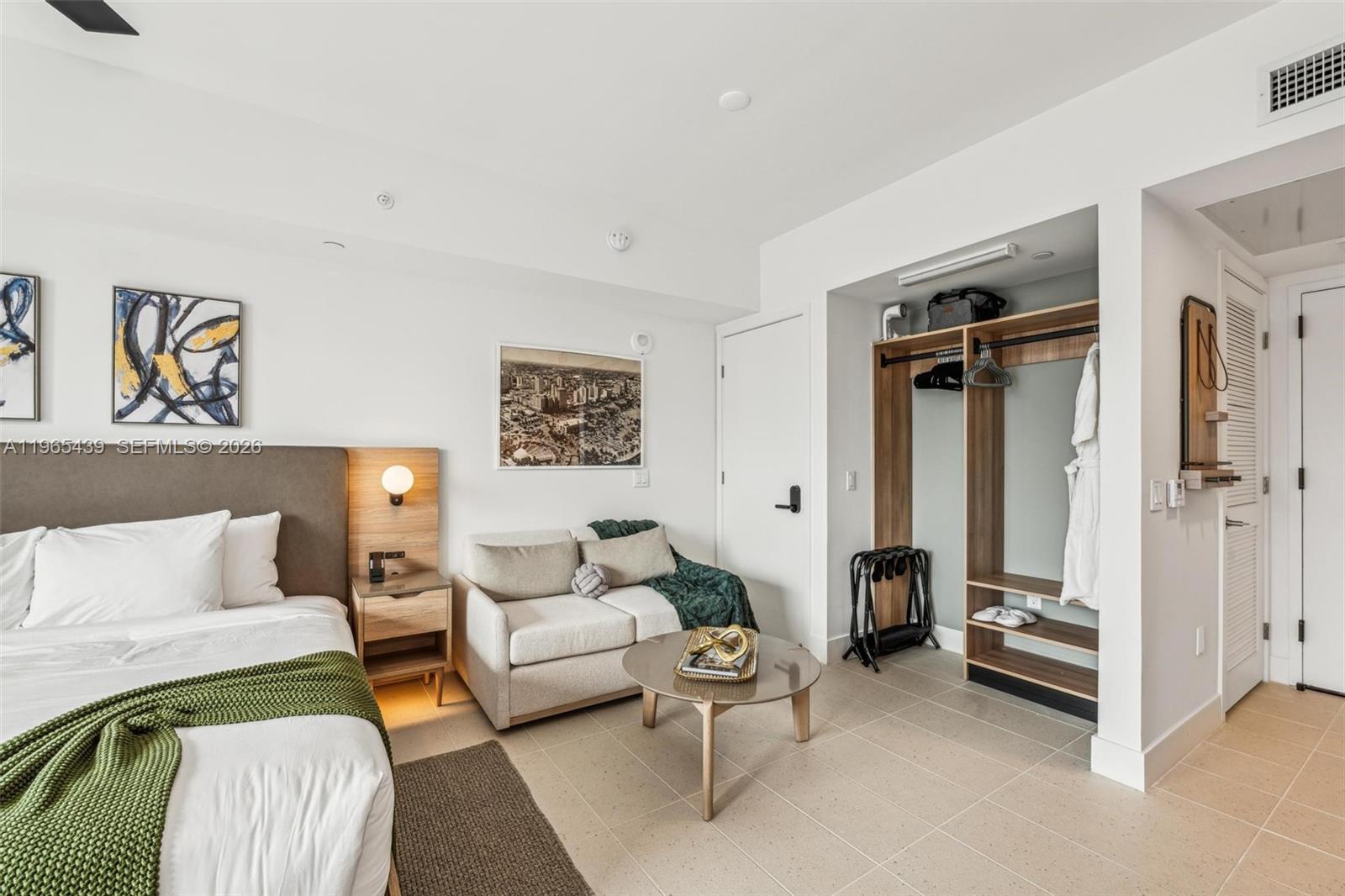 NATIIVO CONDO - Residential