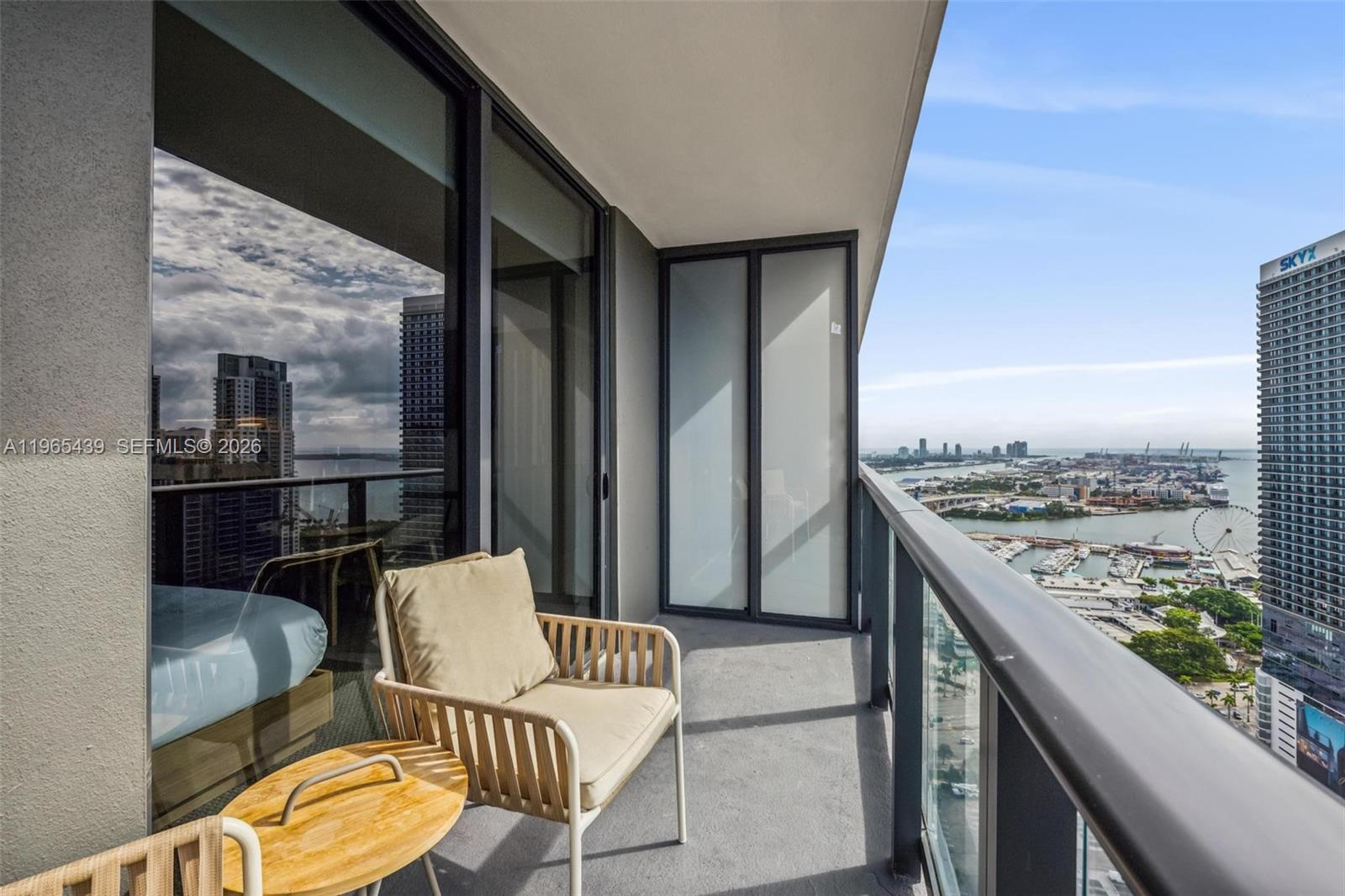 NATIIVO CONDO - Residential