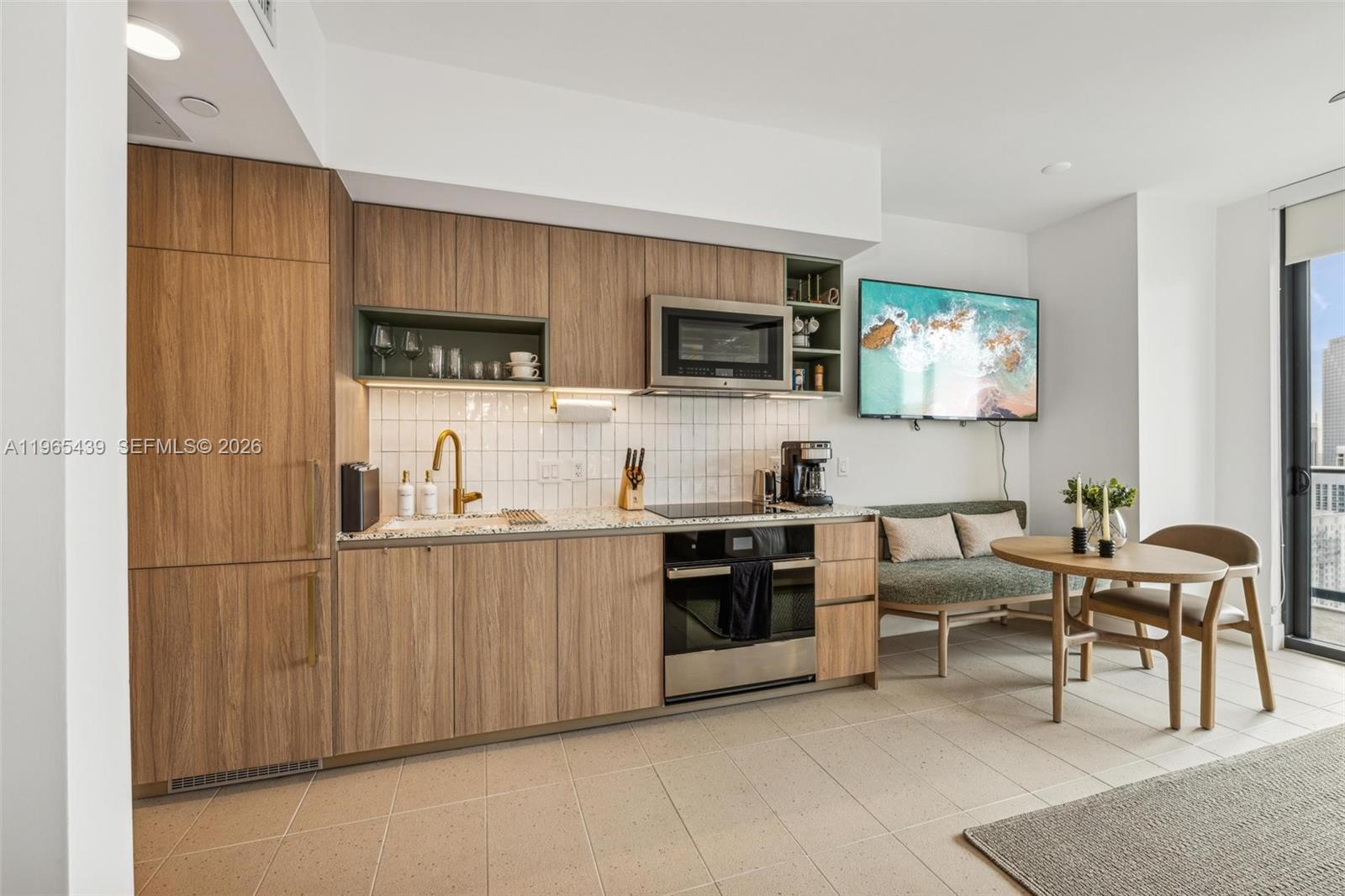 NATIIVO CONDO - Residential