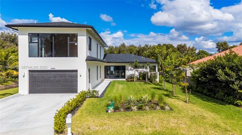 Photo of 12061 NW 26th St, Plantation, FL 33323 (MLS # A11916015)