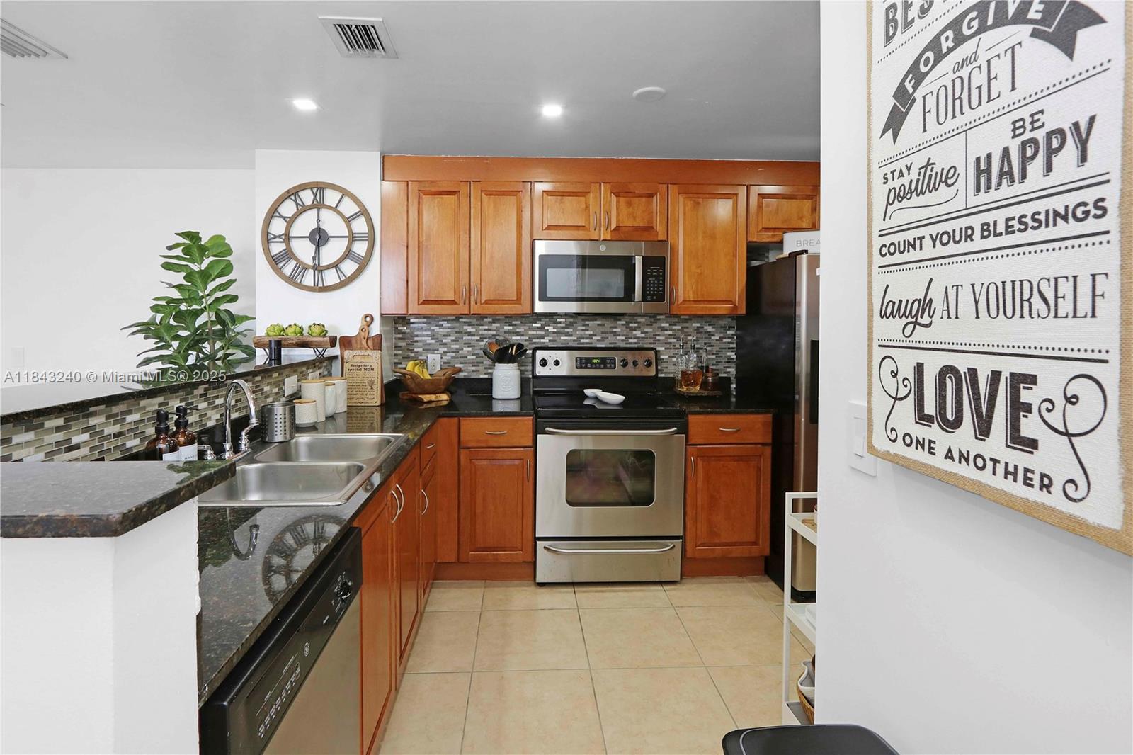 LEJEUNE PLAZA CONDO - Residential