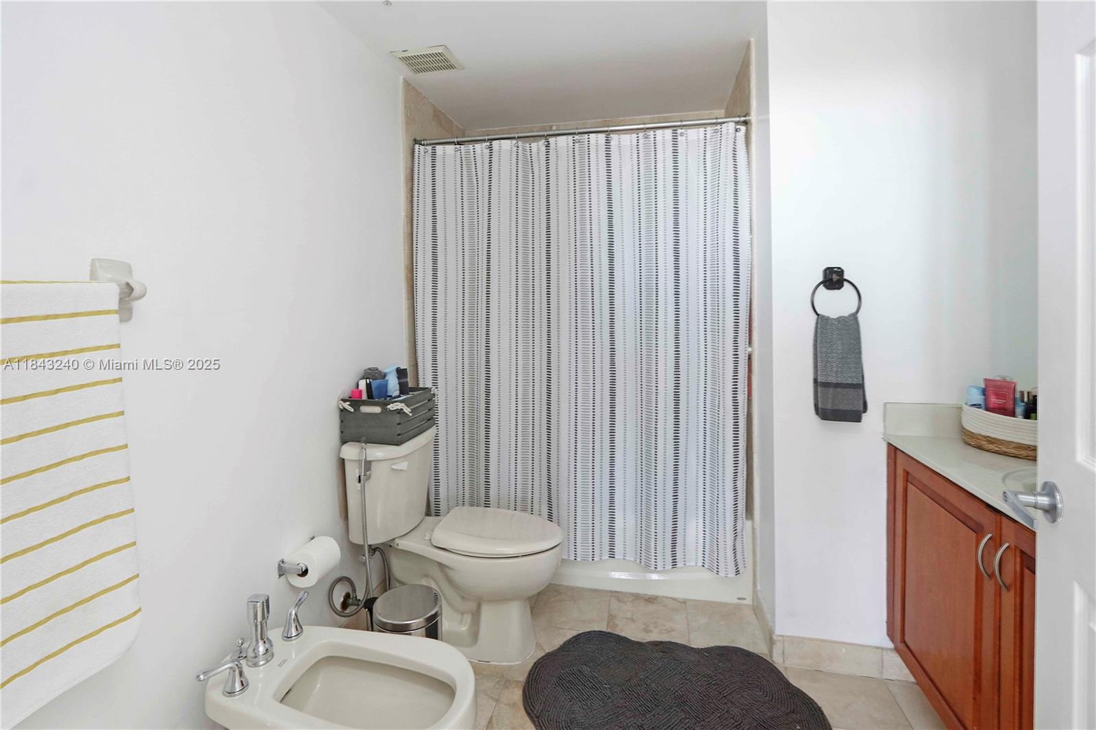 LEJEUNE PLAZA CONDO - Residential