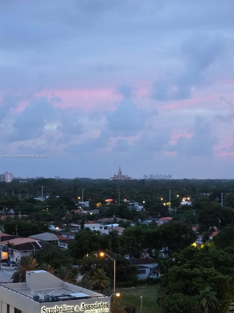 215 SW 42nd Ave PH08 Miami FL 33134