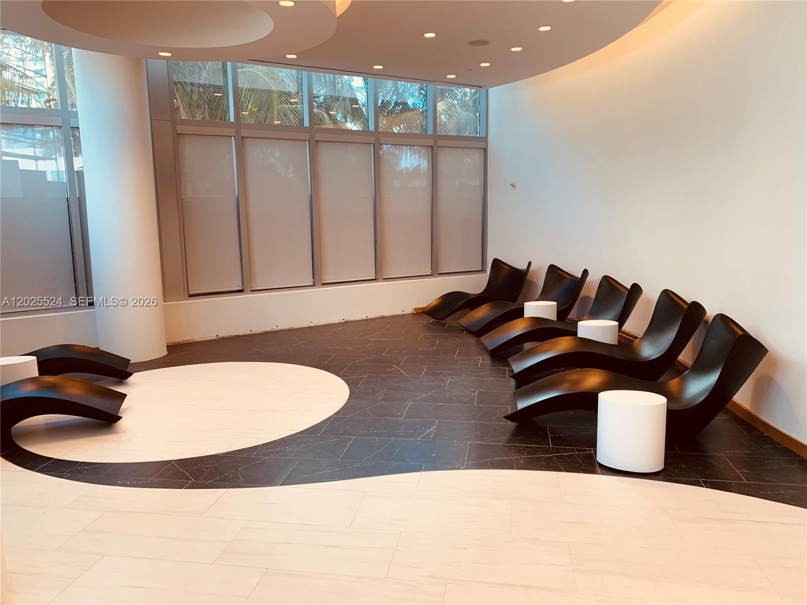 Paramount Miami World Cent - Residential