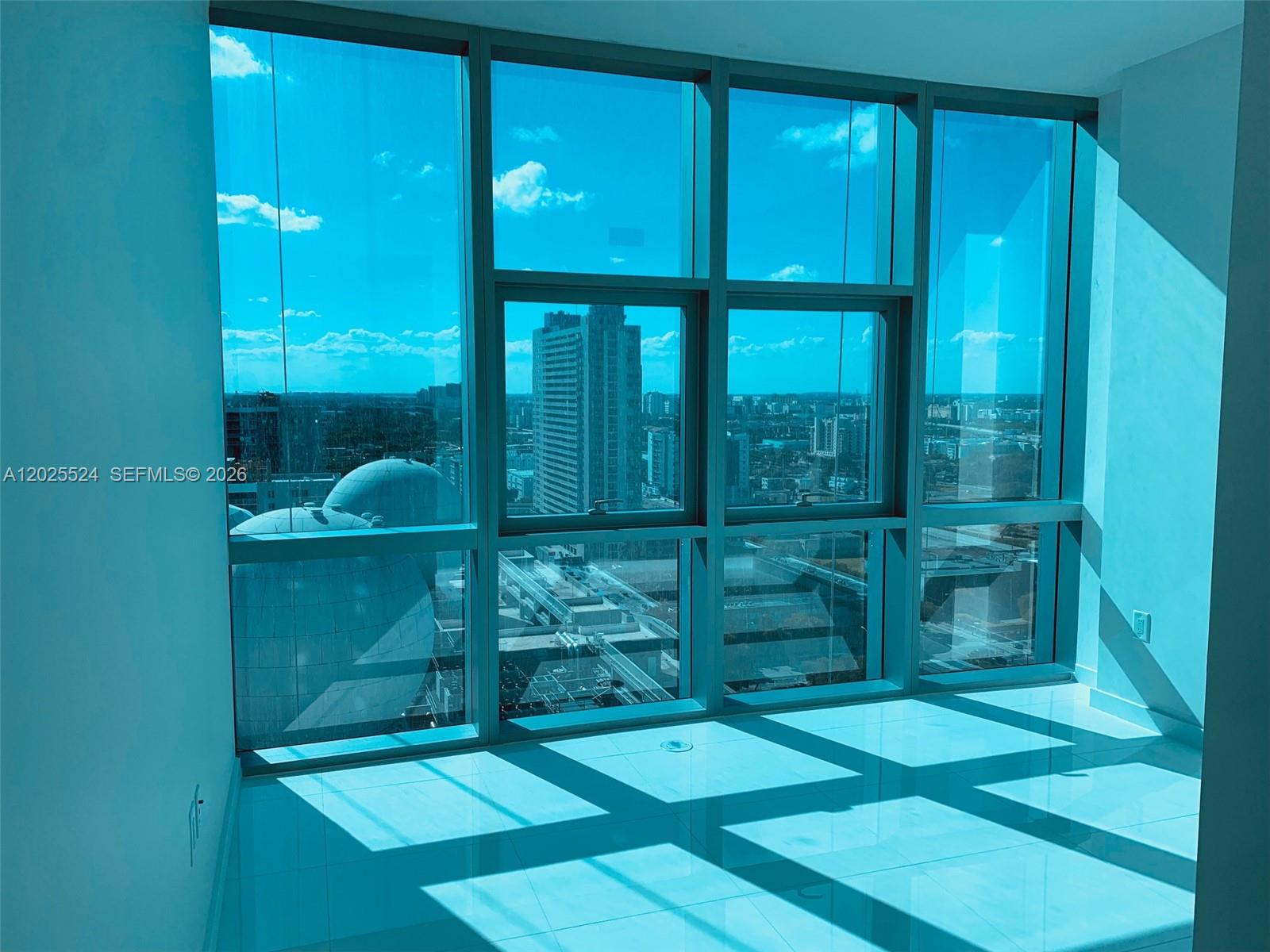 Paramount Miami World Cent - Residential