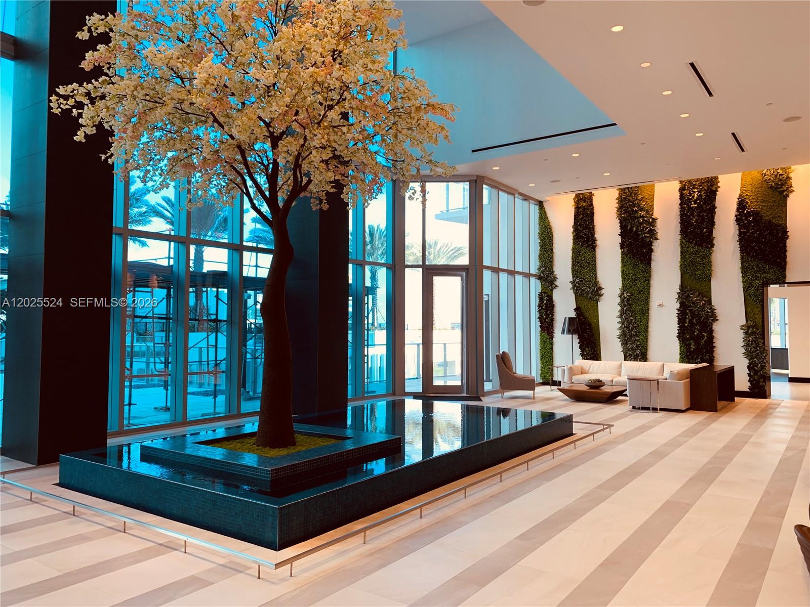 Paramount Miami World Cent - Residential