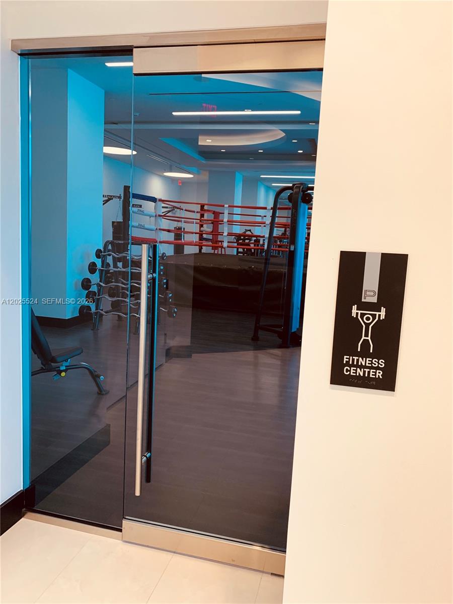 Paramount Miami World Cent - Residential