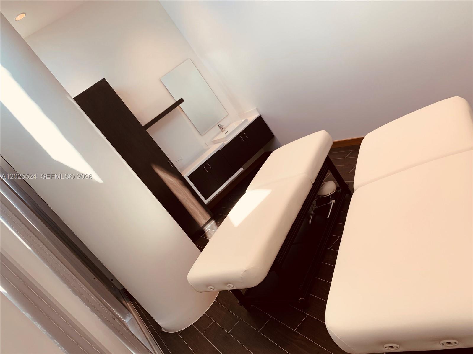 Paramount Miami World Cent - Residential