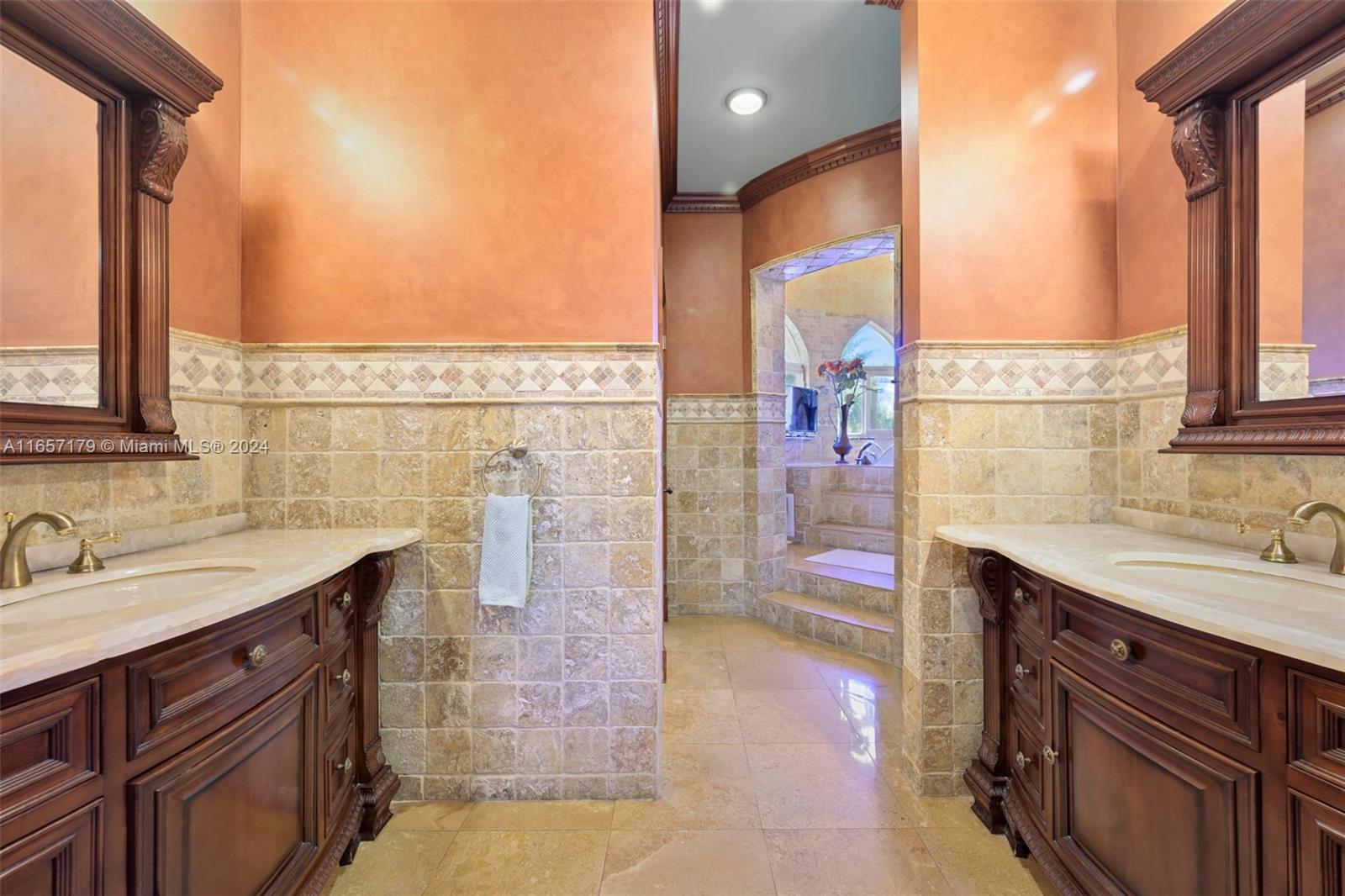 ALTOS DEL MAR NO 6 - Residential