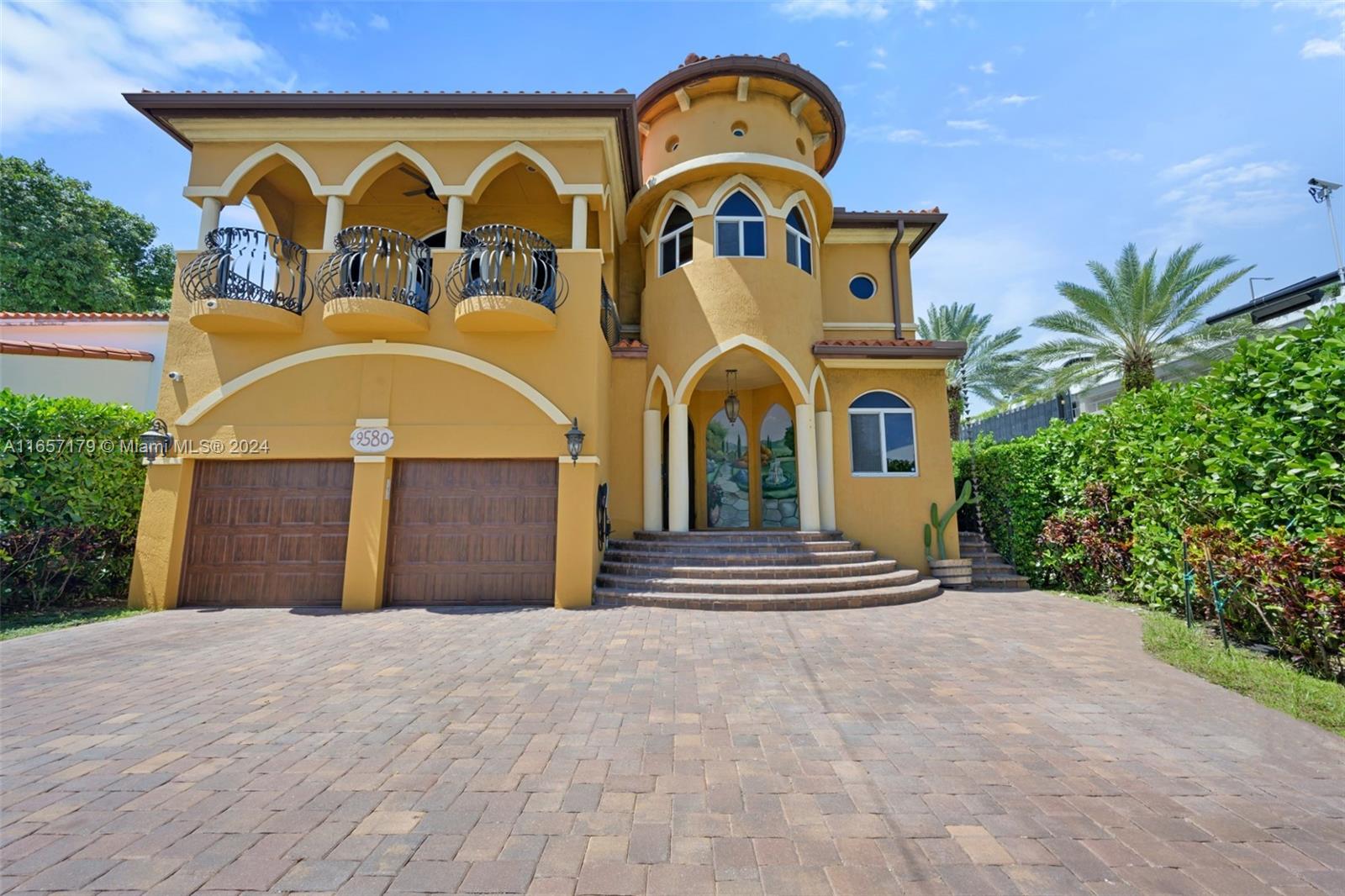ALTOS DEL MAR NO 6 - Residential