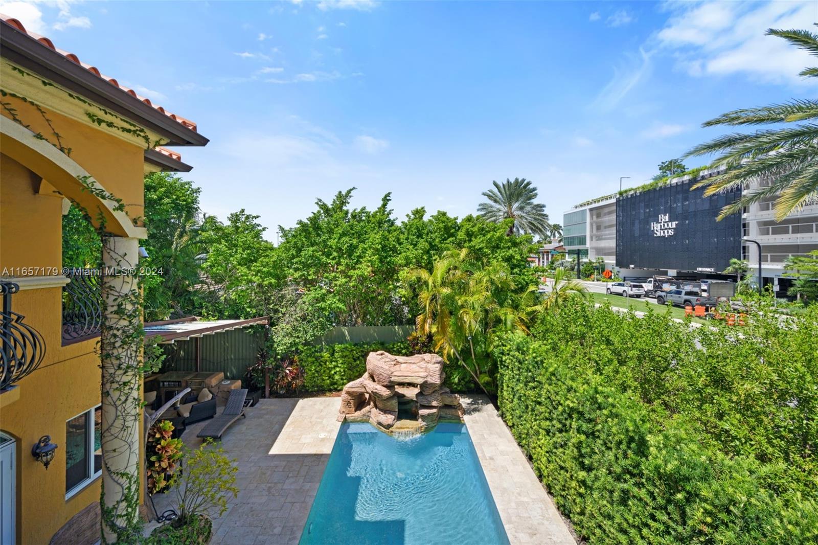 ALTOS DEL MAR NO 6 - Residential