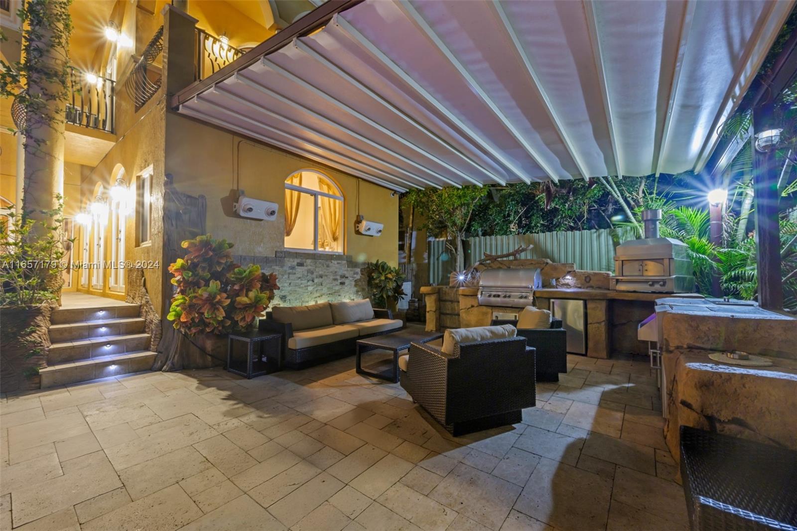 ALTOS DEL MAR NO 6 - Residential