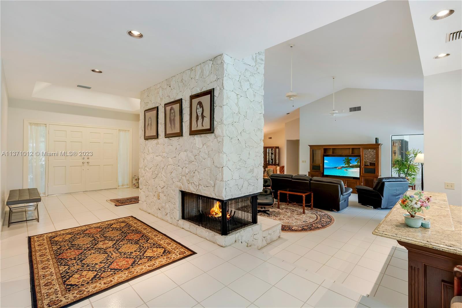 AVOCADO LAND CO SUB - Residential