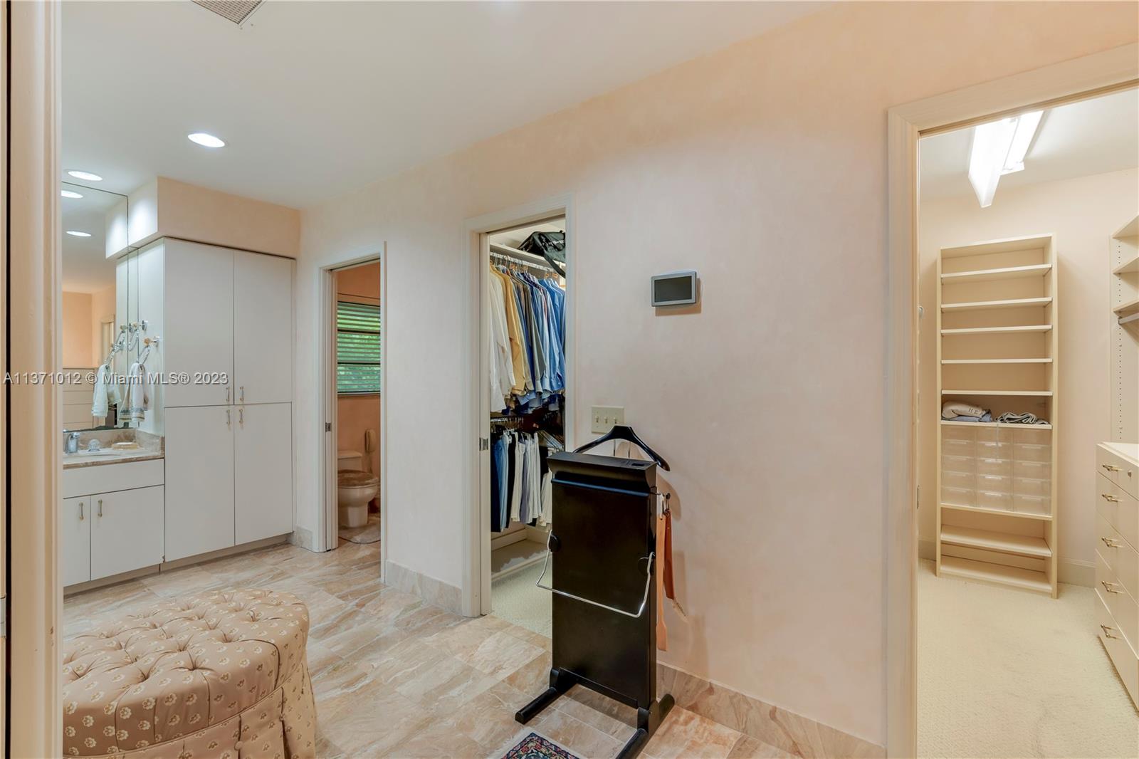 AVOCADO LAND CO SUB - Residential