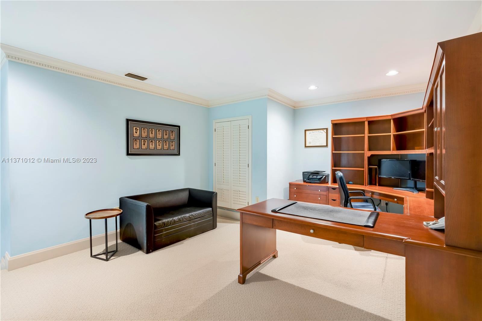 AVOCADO LAND CO SUB - Residential