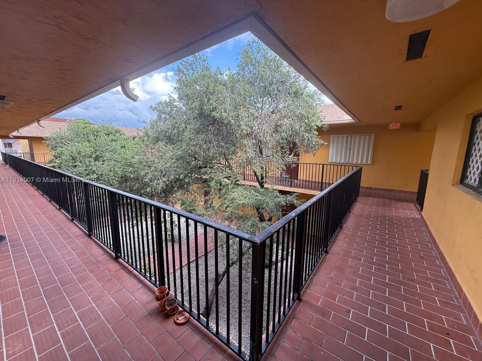 CADIZ II CONDO - Residential Lease