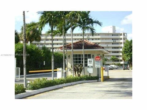 Photo of 1710 NE 191st St #111-3, Miami, FL 33179 (MLS # A11996161)