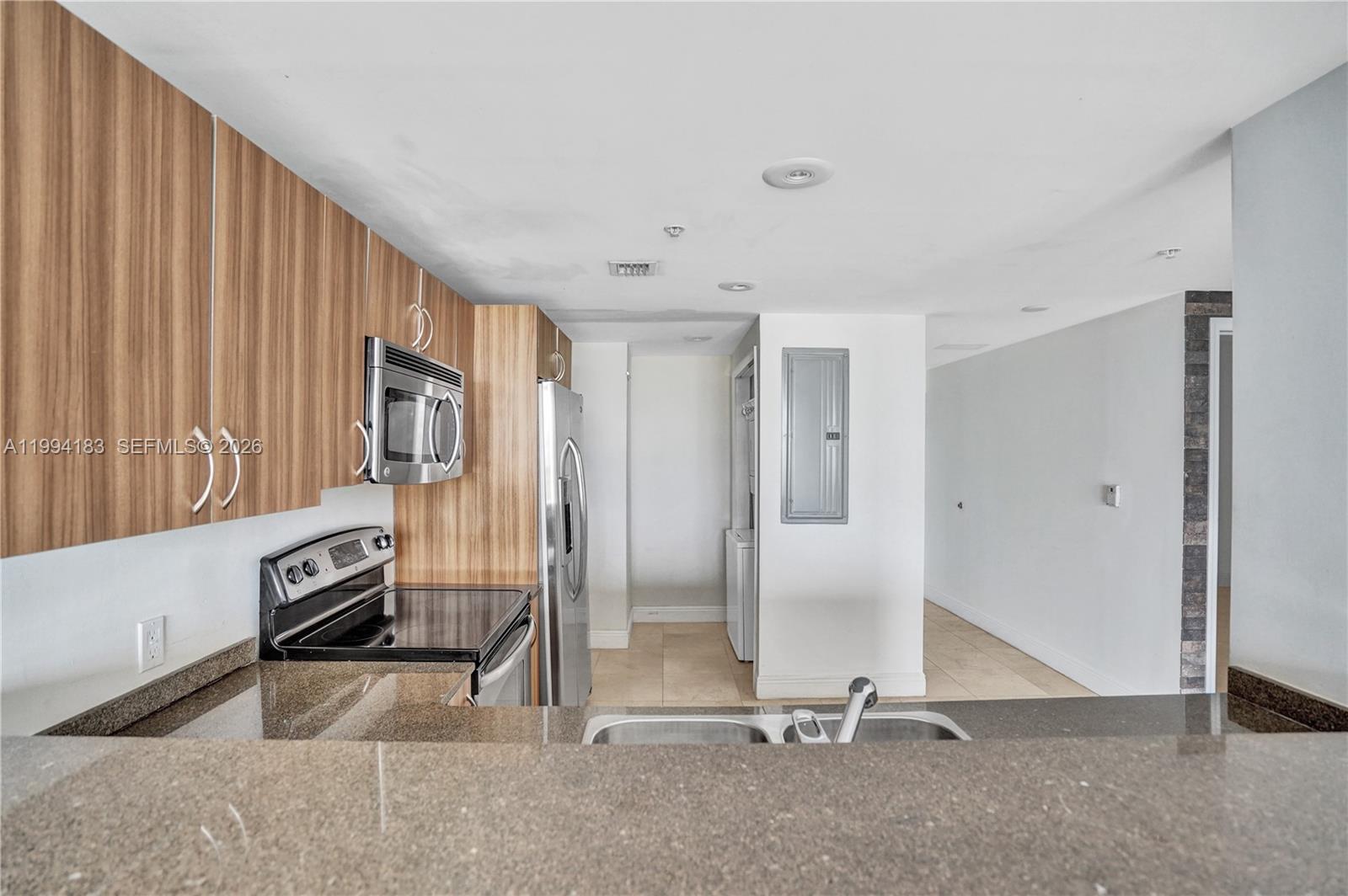 63 NOBE CONDO - Residential