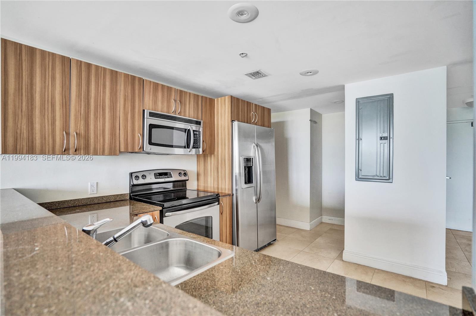 63 NOBE CONDO - Residential