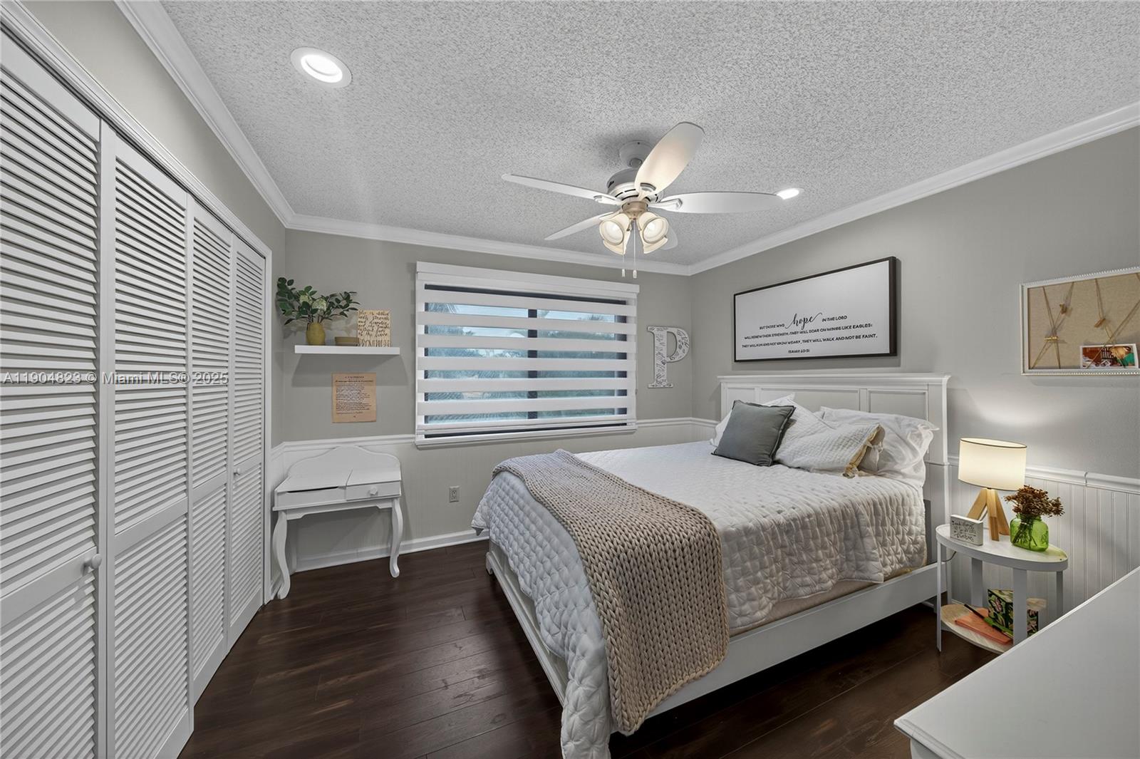 La Joya - Residential