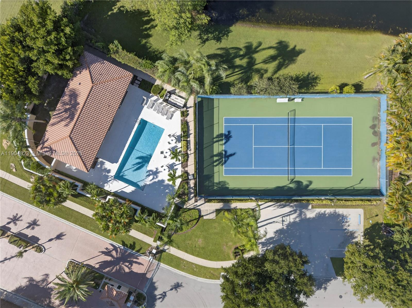 La Joya - Residential