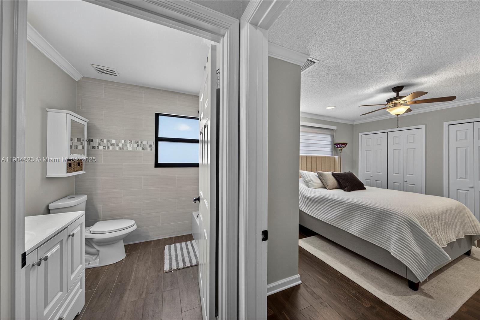 La Joya - Residential