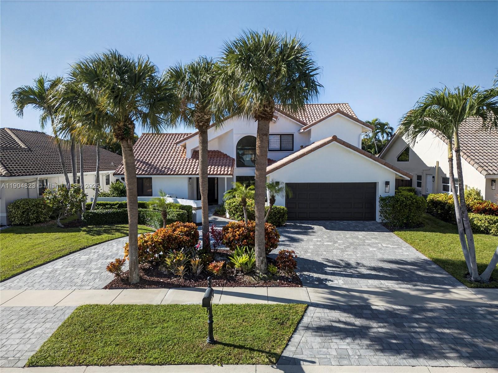 23137 L Ermitage Circle