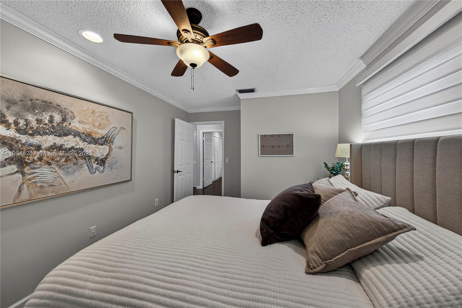 La Joya - Residential