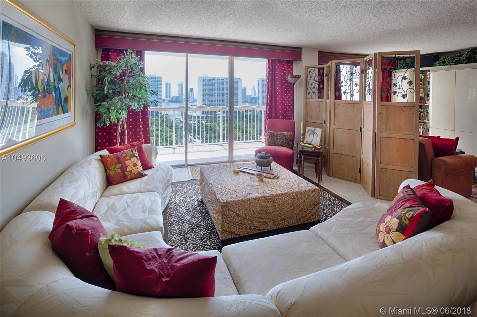 ADMIRALS PORT CONDO - Residential