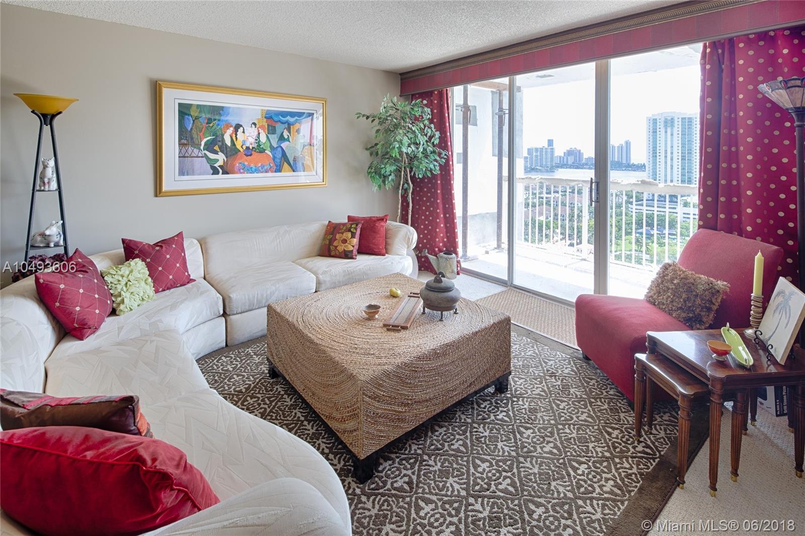 ADMIRALS PORT CONDO - Residential