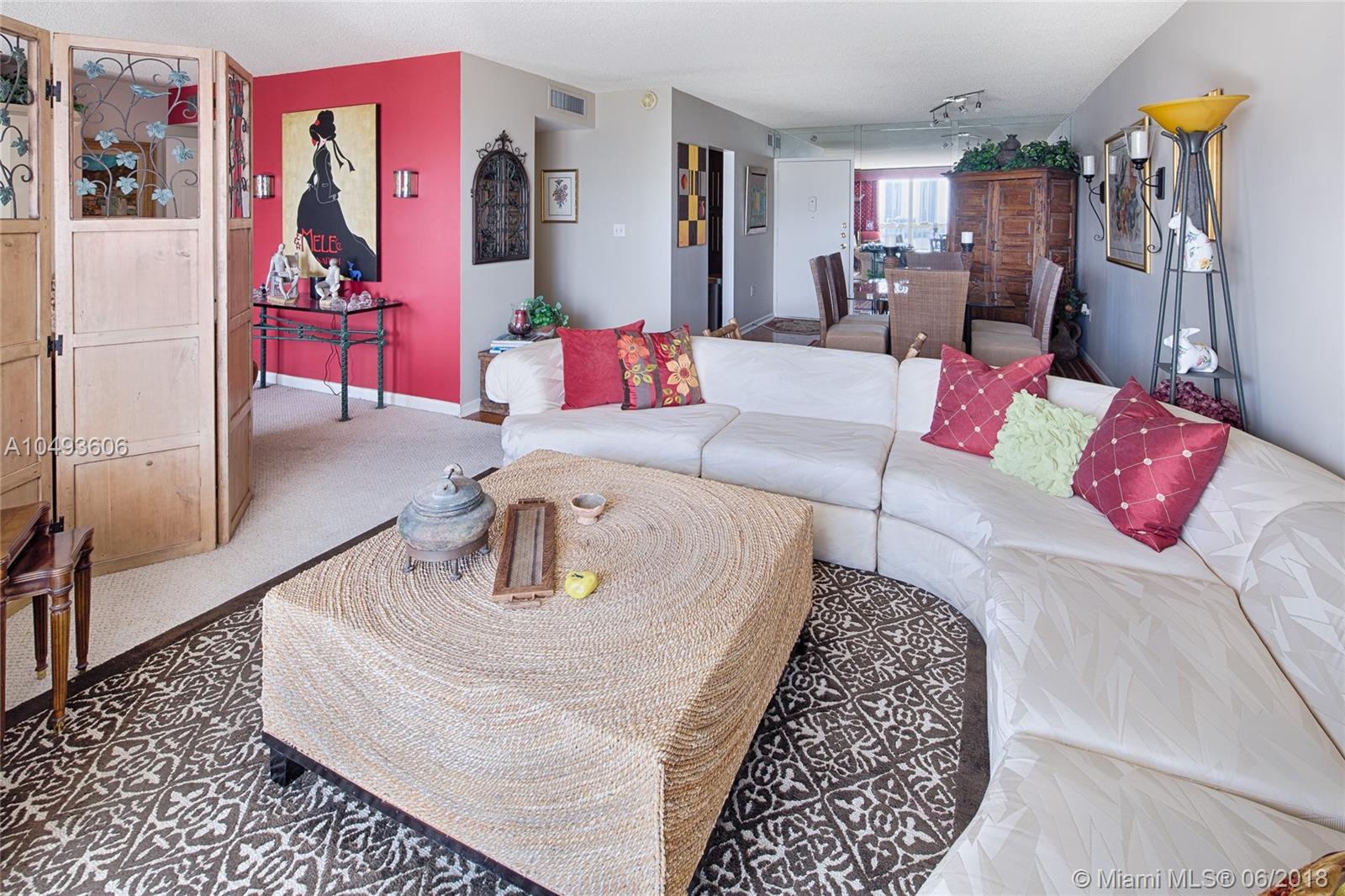 ADMIRALS PORT CONDO - Residential