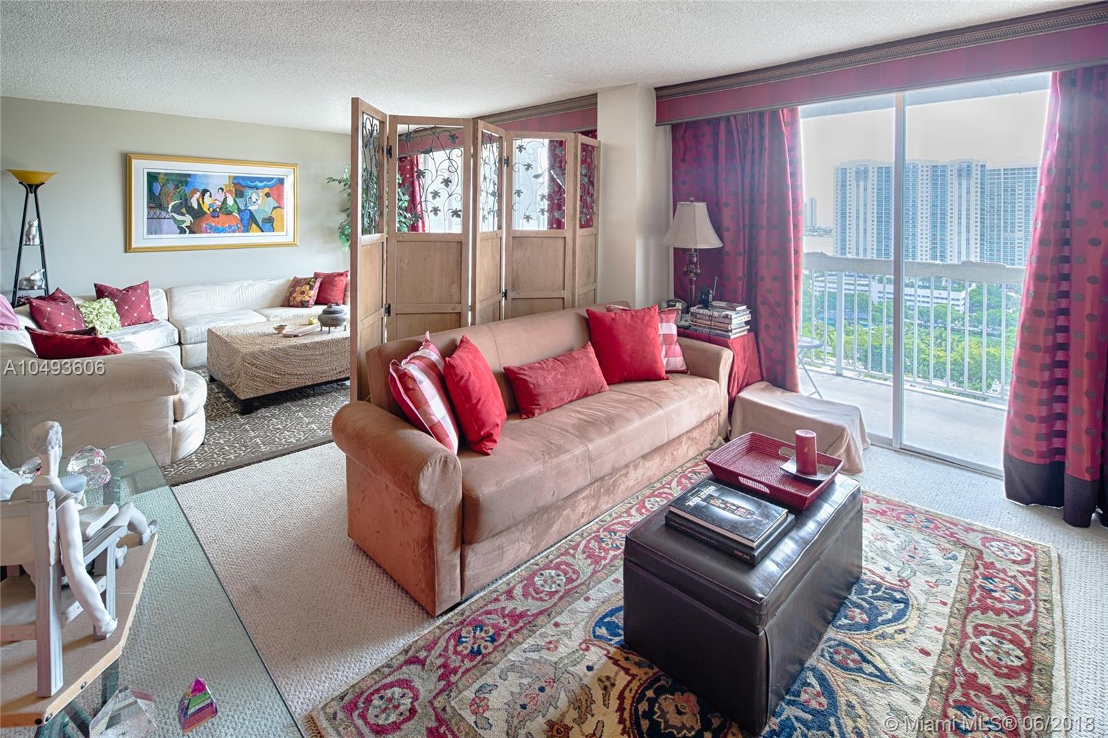 ADMIRALS PORT CONDO - Residential