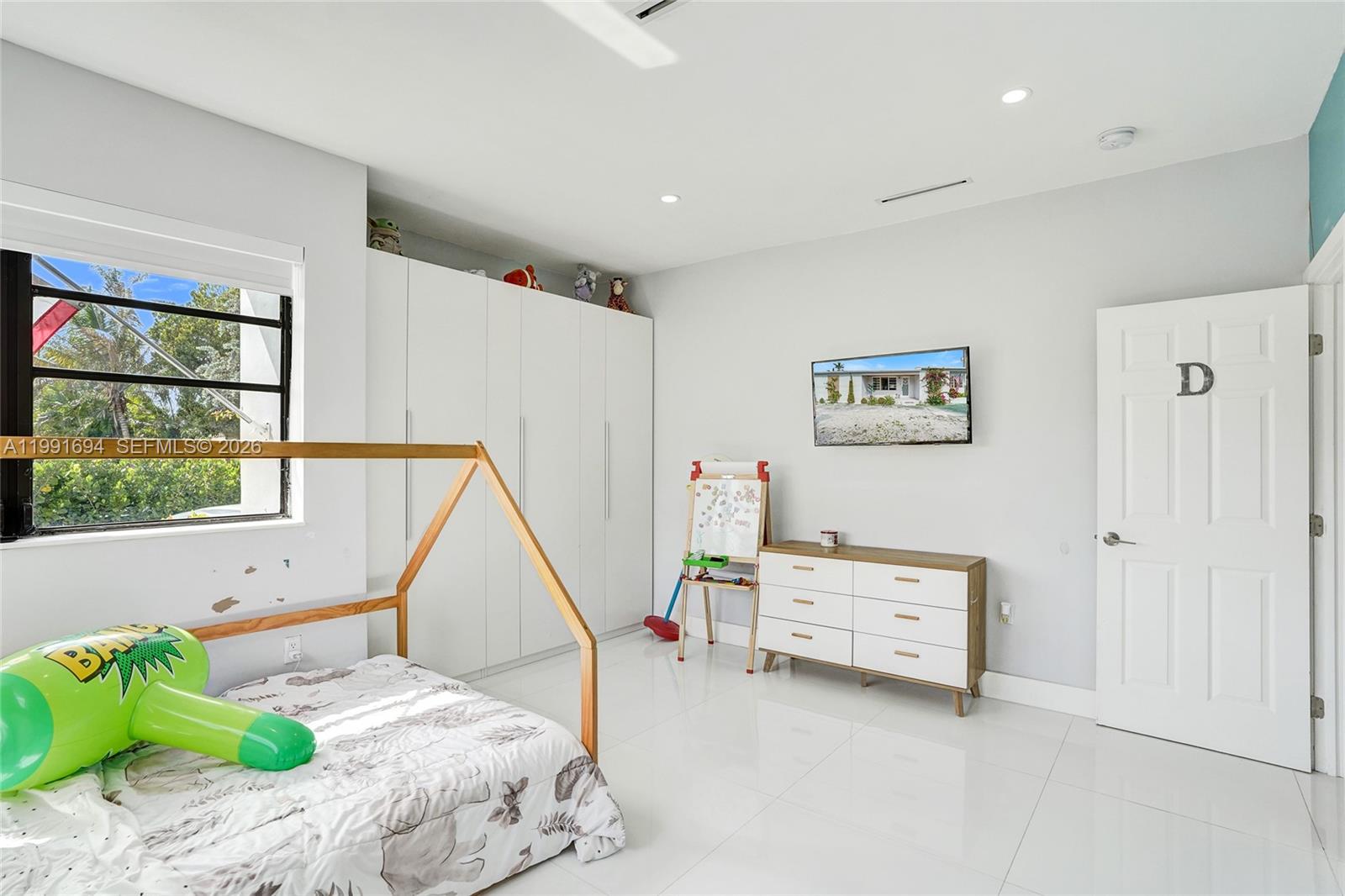 TAMIAMI ACRES PLAN 1 - Residential