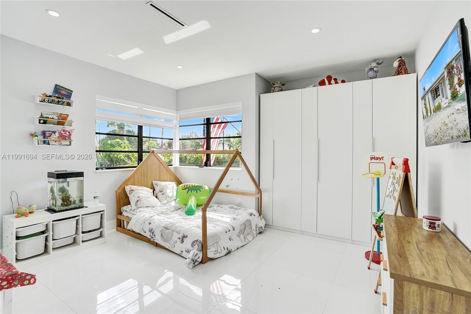 TAMIAMI ACRES PLAN 1 - Residential