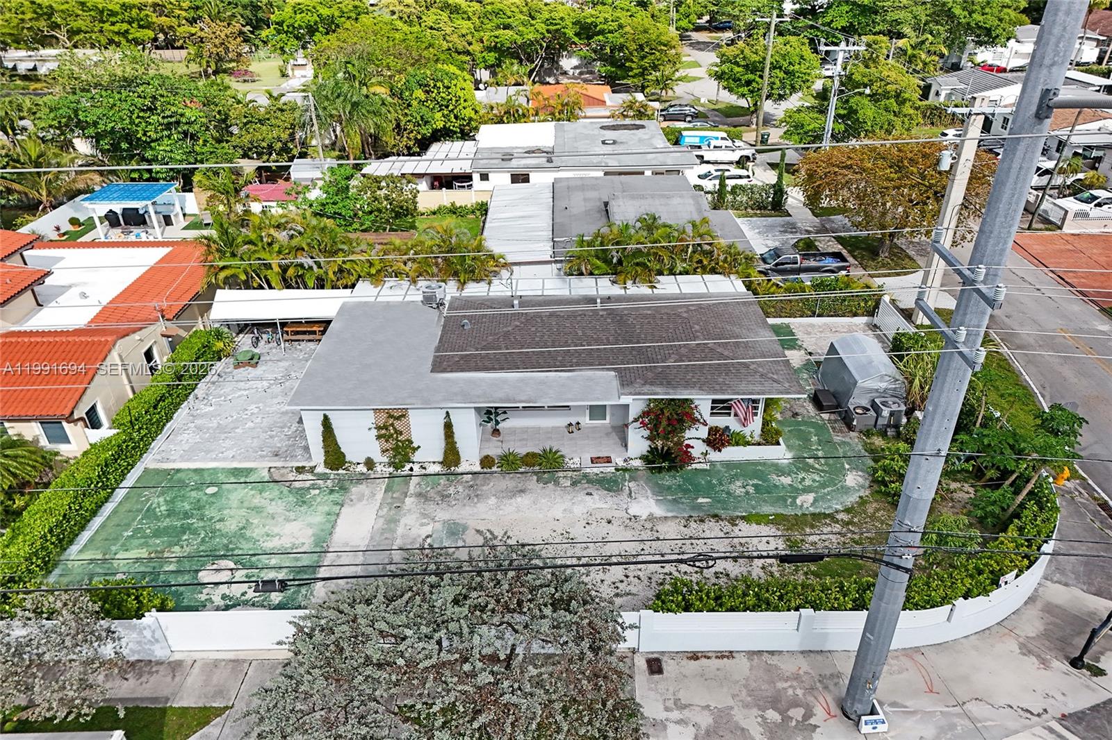 TAMIAMI ACRES PLAN 1 - Residential