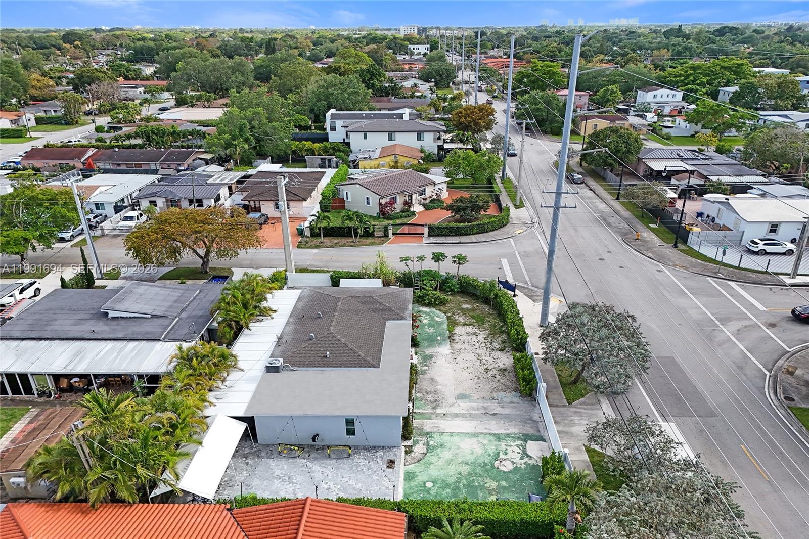 TAMIAMI ACRES PLAN 1 - Residential