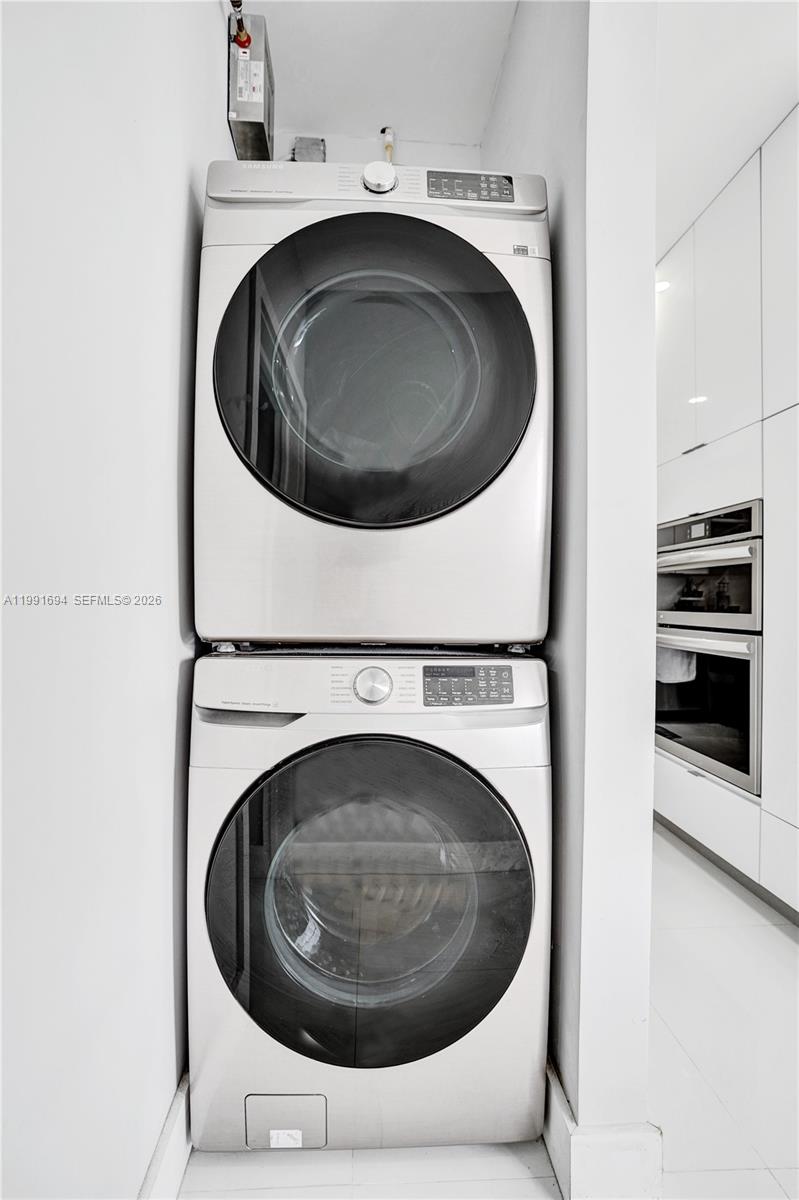 TAMIAMI ACRES PLAN 1 - Residential