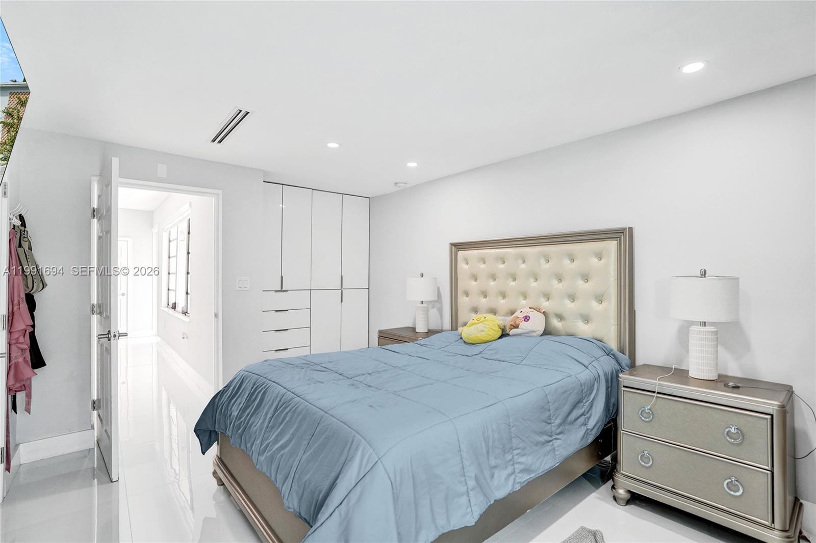 TAMIAMI ACRES PLAN 1 - Residential