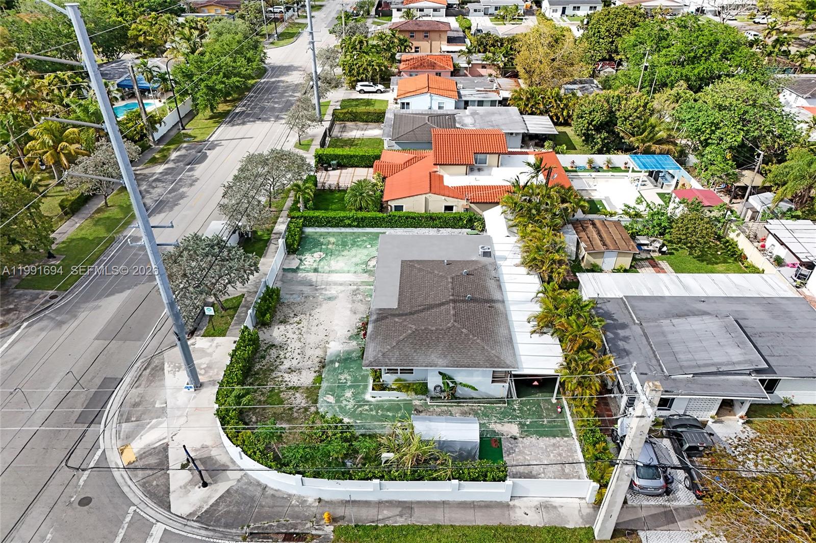 TAMIAMI ACRES PLAN 1 - Residential