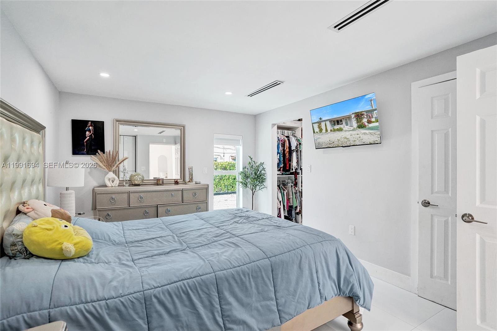 TAMIAMI ACRES PLAN 1 - Residential